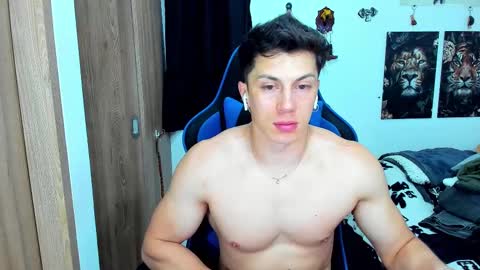 Javier online show from February 17, 1:25 am