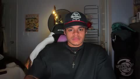 javiSdick online show from October 27, 8:18 am