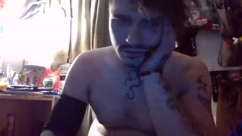 Snapshot of jax_skyfallin chatting on October 4, 10:13 am jaxxx666 online show from October 4, 10:13 am