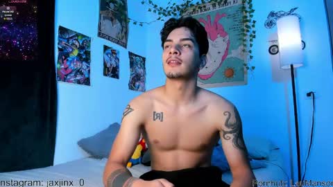 Snapshot of jaxjinx_ chatting on June 3, 2:47 am Jax and Jinx online show from June 3, 2:47 am