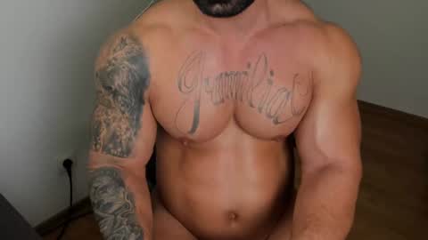 Snapshot of jaxonhunk chatting on March 5, 8:21 pm JaxonHunk online show from March 5, 8:21 pm