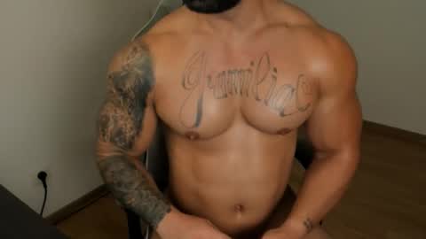 Snapshot of jaxonhunk chatting on September 15, 8:09 pm JaxonHunk online show from September 15, 8:09 pm