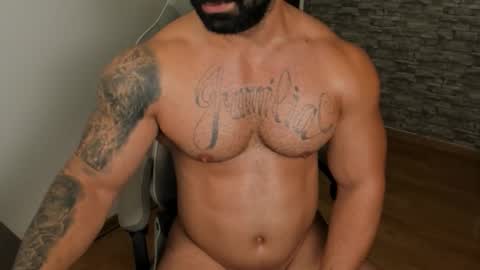Snapshot of jaxonhunk chatting on September 26, 9:30 pm JaxonHunk online show from September 26, 9:30 pm