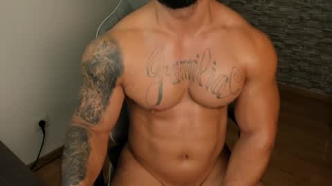 Snapshot of jaxonhunk chatting on September 30, 8:14 pm JaxonHunk online show from September 30, 8:14 pm