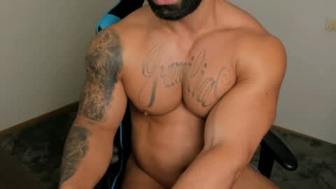 JaxonHunk online show from March 15, 1:06 pm