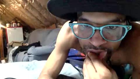 jaxsona online show from April 17, 12:08 pm