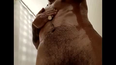 j2solid online show from February 7, 8:33 am