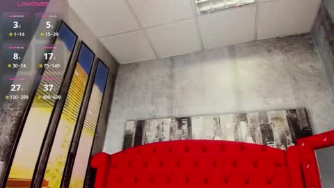 Snapshot of jay_bluee chatting on December 17, 10:49 pm jay bluee online show from December 17, 10:49 pm