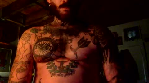 Snapshot of jay_cee_607 chatting on January 7, 12:03 am jay cee online show from January 7, 12:03 am