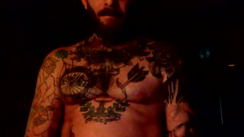 Snapshot of jay_cee_607 chatting on February 22, 1:33 am jay cee online show from February 22, 1:33 am