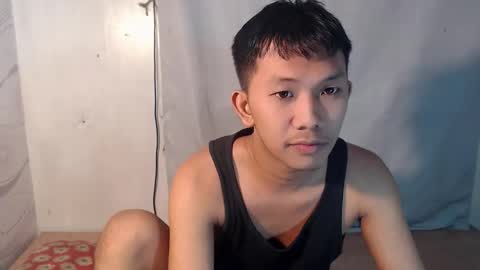 Snapshot of jay_xxx24 chatting on June 4, 9:32 pm jay_xxx24 online show from June 4, 9:32 pm