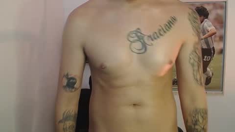 Jay Alvarrez online show from December 16, 11:18 pm