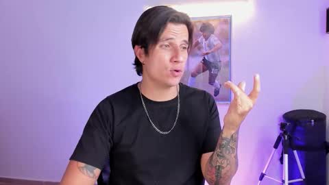 Jay Alvarrez online show from September 21, 7:37 pm