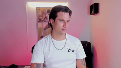 Jay Alvarrez online show from October 3, 8:28 pm