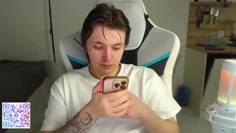 Jayce online show from January 17, 1:43 am