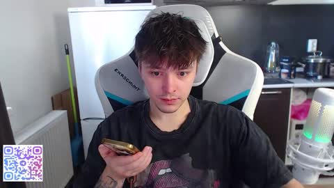 Jayce online show from March 10, 11:15 am