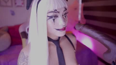 Snapshot of jayden_cournikovaa chatting on October 23, 7:45 pm Jayen online show from October 23, 7:45 pm