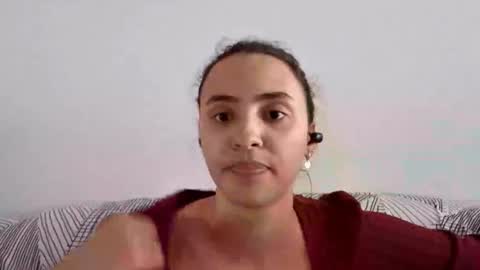 Isla online show from March 4, 12:11 pm