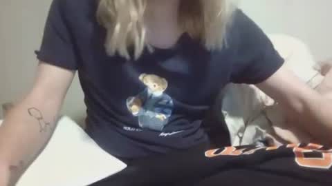 Snapshot of jayflgator chatting on March 7, 8:22 pm jayflgator online show from March 7, 8:22 pm