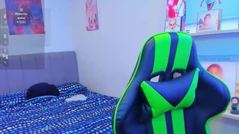 Snapshot of jayhotxxx chatting on February 9, 8:24 pm Jay online show from February 9, 8:24 pm