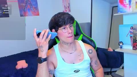 Snapshot of jayhotxxx chatting on March 13, 11:22 pm Jay online show from March 13, 11:22 pm