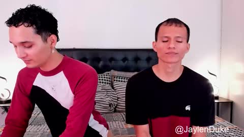 Jaylen and duke online show from December 17, 11:05 am