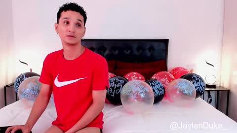 Jaylen and duke online show from December 20, 12:01 pm