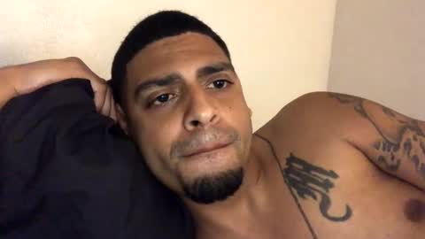 Snapshot of jaysofly89 chatting on December 10, 9:11 pm Jayfly online show from December 10, 9:11 pm