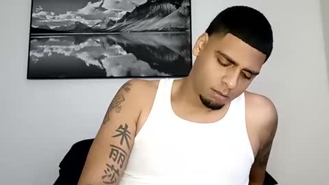 Snapshot of jaysofly89 chatting on December 19, 6:12 pm Jayfly online show from December 19, 6:12 pm