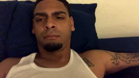 Snapshot of jaysofly89 chatting on November 18, 10:52 am Jayfly online show from November 18, 10:52 am