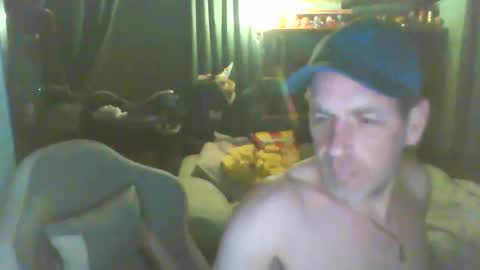 Snapshot of jaystan71 chatting on November 7, 4:12 am Just J online show from November 7, 4:12 am