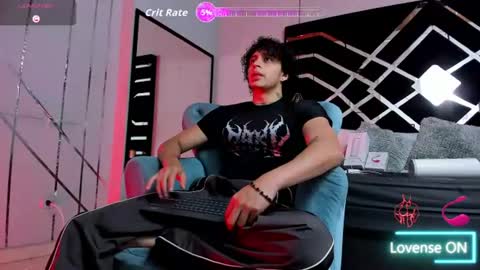 Snapshot of jaytaylorr chatting on July 16, 11:49 am Jay Taylor online show from July 16, 11:49 am