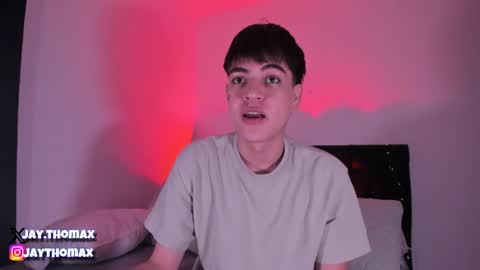 Snapshot of jaythomax chatting on January 13, 12:30 am jaythomax online show from January 13, 12:30 am