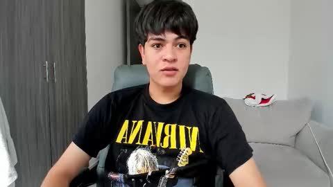 jaythomax online show from January 18, 1:37 pm