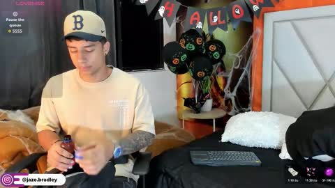 jaze_bradley online show from October 22, 11:32 am