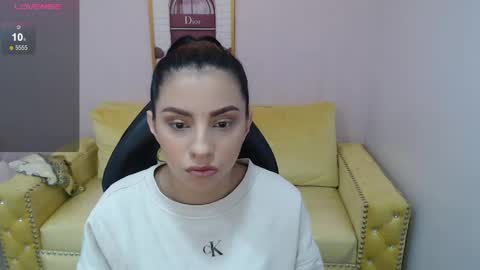 Jazmin online show from June 1, 1:13 pm