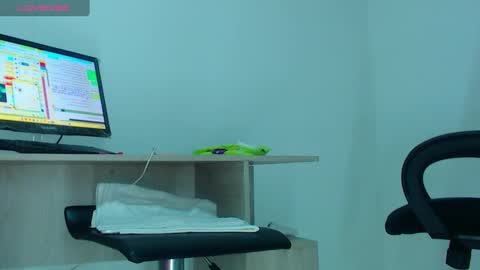 jazmin online show from January 11, 3:34 am