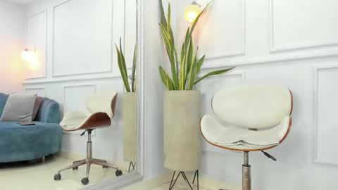 Jasmine  online show from February 26, 9:53 am