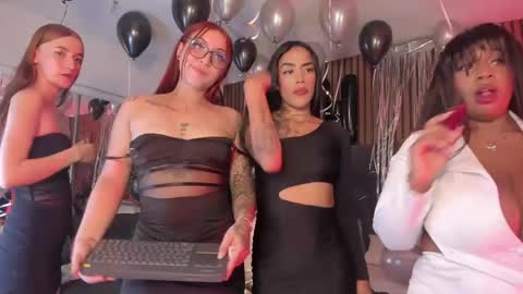 Jazminrusso  online show from April 23, 6:03 am