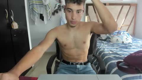 Lin online show from February 3, 3:28 pm