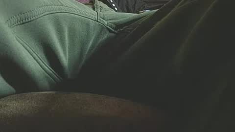 Snapshot of jbvgjjj chatting on December 3, 10:28 am dookie online show from December 3, 10:28 am