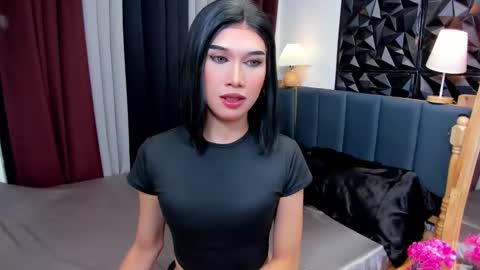 Snapshot of jchugecock chatting on November 8, 2:50 pm jchugecock online show from November 8, 2:50 pm