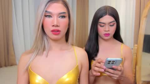 Snapshot of jchugecock chatting on December 14, 1:49 pm jchugecock online show from December 14, 1:49 pm