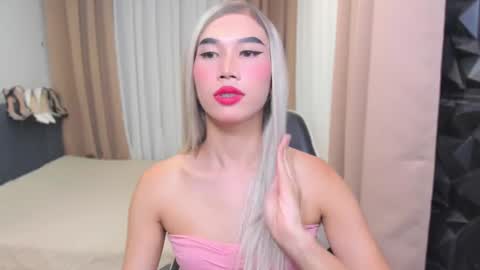 Snapshot of jchugecock chatting on December 21, 9:16 am jchugecock online show from December 21, 9:16 am