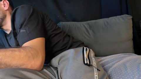 Snapshot of jcmax305 chatting on February 11, 3:55 am JcMax305 online show from February 11, 3:55 am