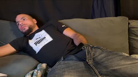 Snapshot of jcmax305 chatting on February 21, 2:01 am JcMax305 online show from February 21, 2:01 am