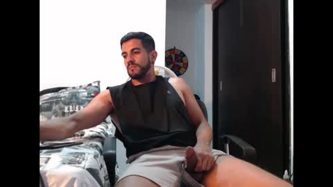 JColbi online show from April 14, 9:10 pm