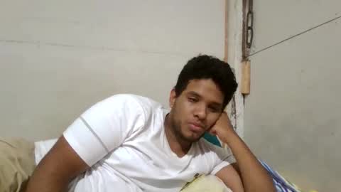 Snapshot of jdrake27 chatting on February 1, 3:27 am jdrake27 online show from February 1, 3:27 am