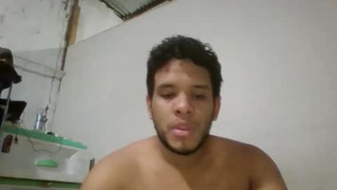 Snapshot of jdrake27 chatting on February 10, 12:15 am jdrake27 online show from February 10, 12:15 am