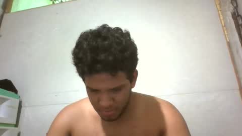 Snapshot of jdrake27 chatting on February 20, 2:50 pm jdrake27 online show from February 20, 2:50 pm